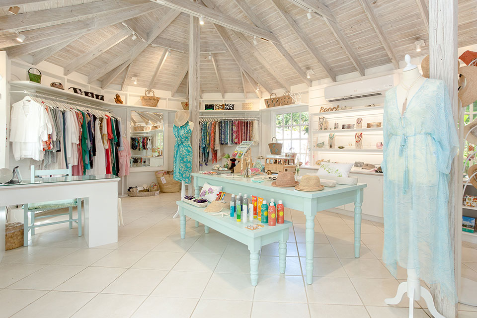 Salon & Boutique
