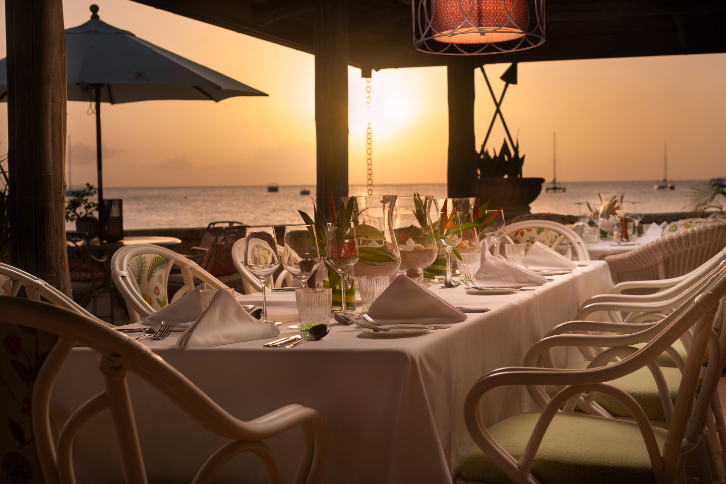 Coral Reef Club - Restaurant & Bar