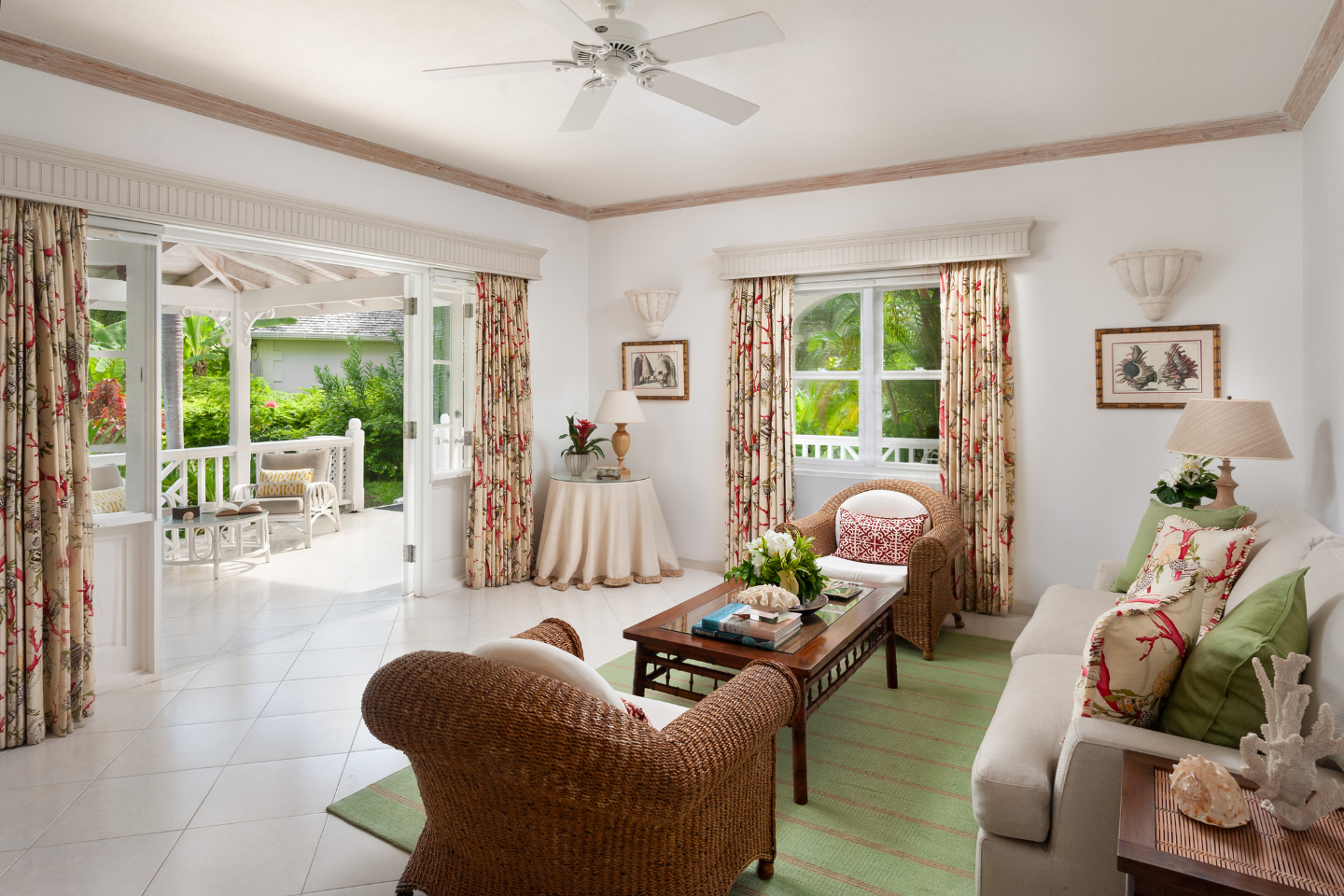 Coral Reef Club - Accommodation